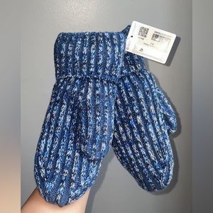 Lululemon Womens Textured Fleece-Lined Knit Mittens